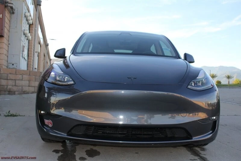 2023 Tesla Model Y Performance - Image 9 of 20