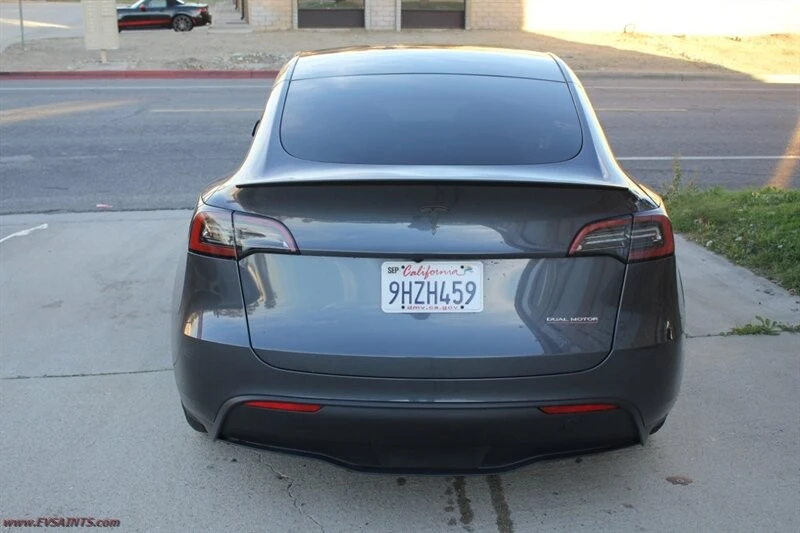 2023 Tesla Model Y Performance - Image 4 of 20