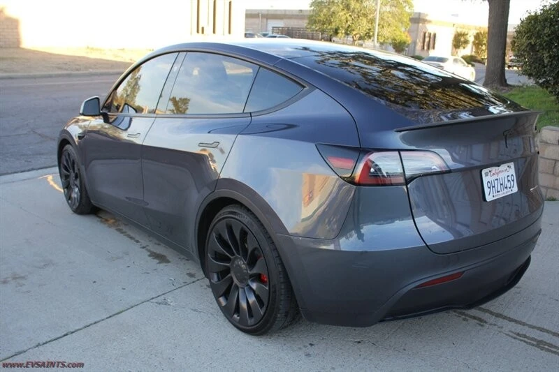 2023 Tesla Model Y Performance - Image 3 of 20