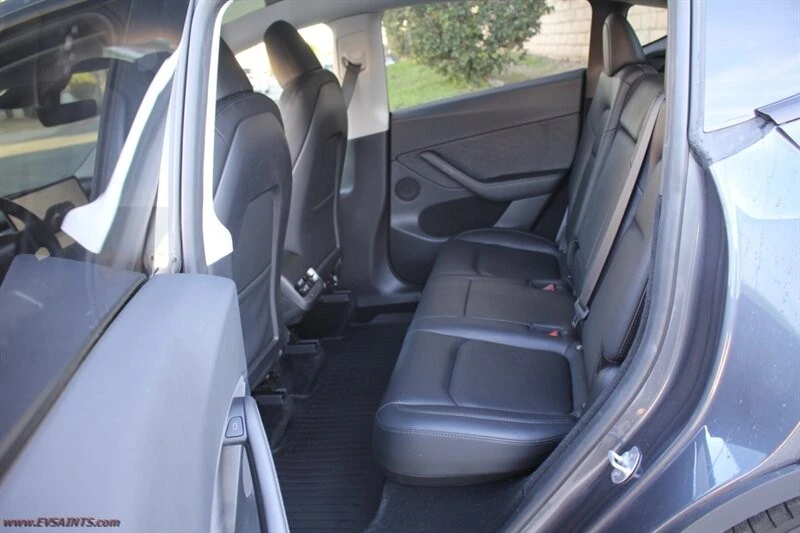 2023 Tesla Model Y Performance - Image 11 of 20