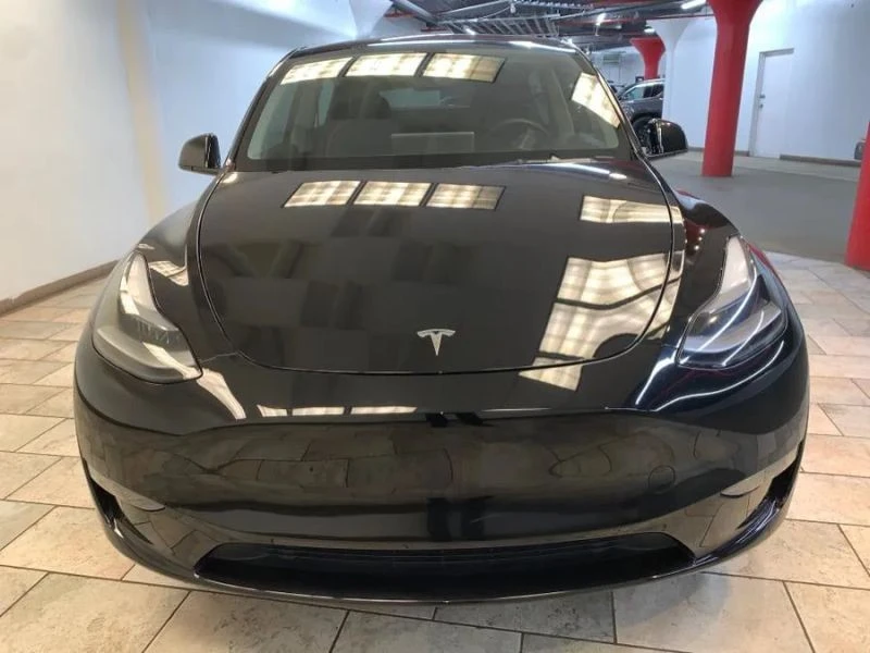 2023 Tesla Model Y Performance - Image 3 of 12