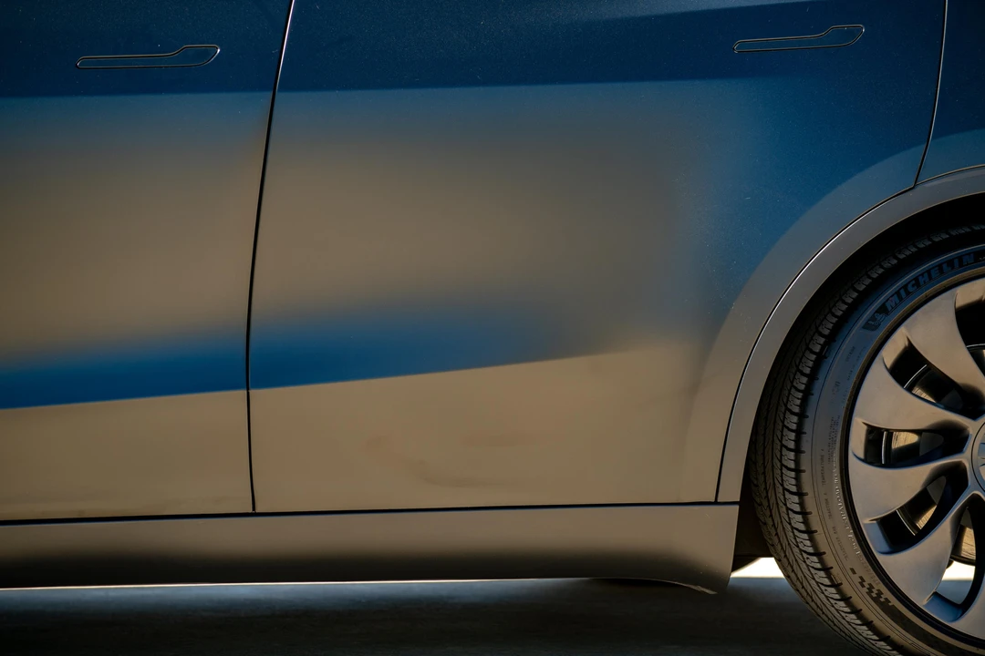 2023 Tesla Model Y Performance - Image 30 of 31