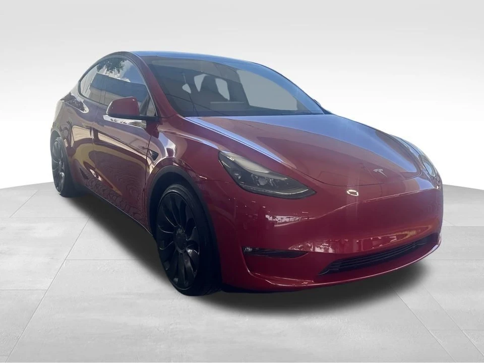 2023 Tesla Model Y Performance - Image 2 of 12