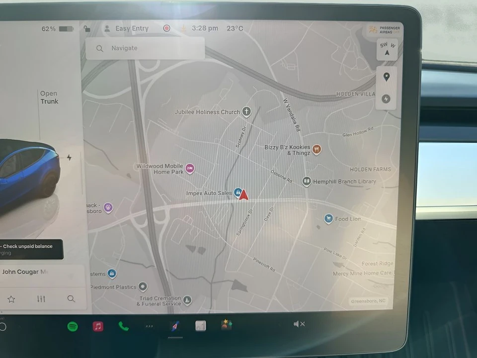 2023 Tesla Model Y Performance - Image 20 of 21