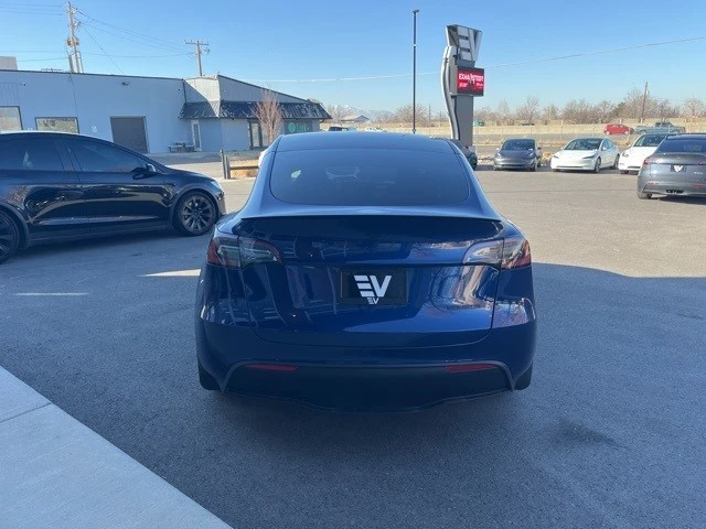 2023 Tesla Model Y Performance - Image 5 of 21