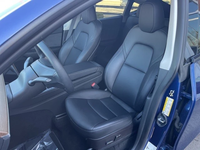 2023 Tesla Model Y Performance - Image 10 of 21