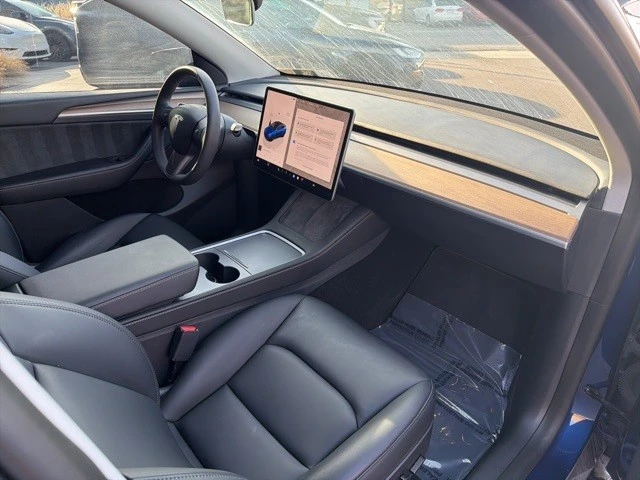 2023 Tesla Model Y Performance - Image 20 of 21