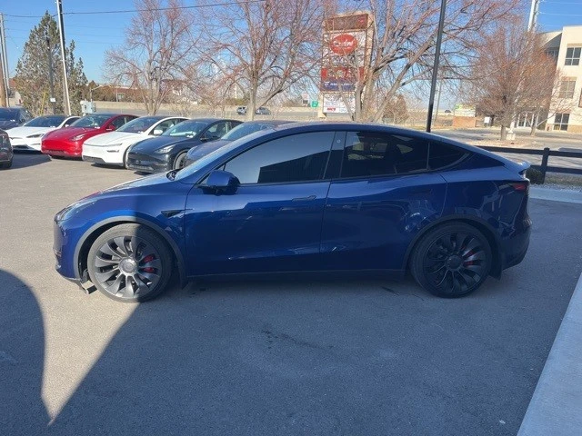 2023 Tesla Model Y Performance - Image 3 of 21