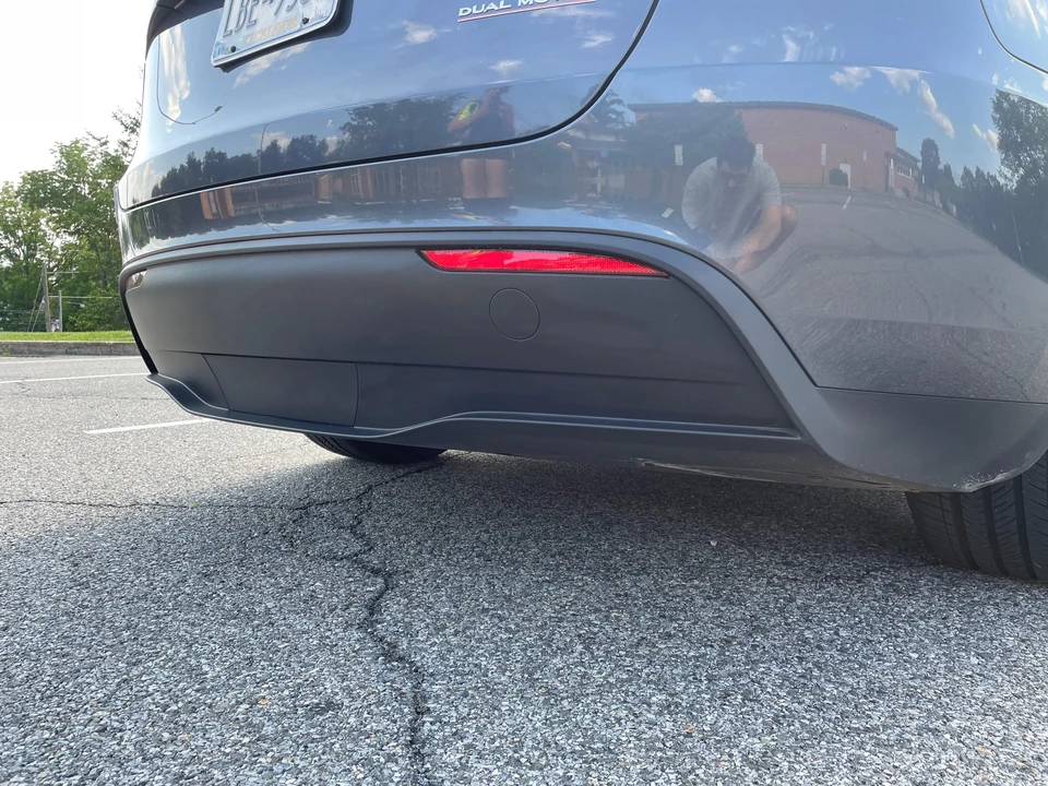 2023 Tesla Model Y Performance - Image 14 of 31