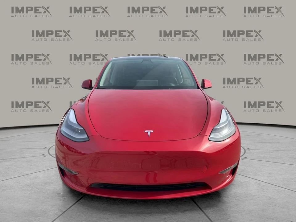 2023 Tesla Model Y Performance - Image 8 of 21