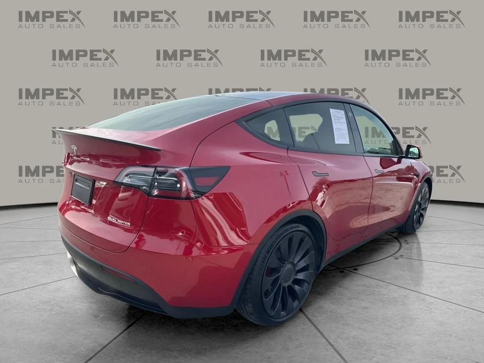 2023 Tesla Model Y Performance - Image 5 of 21