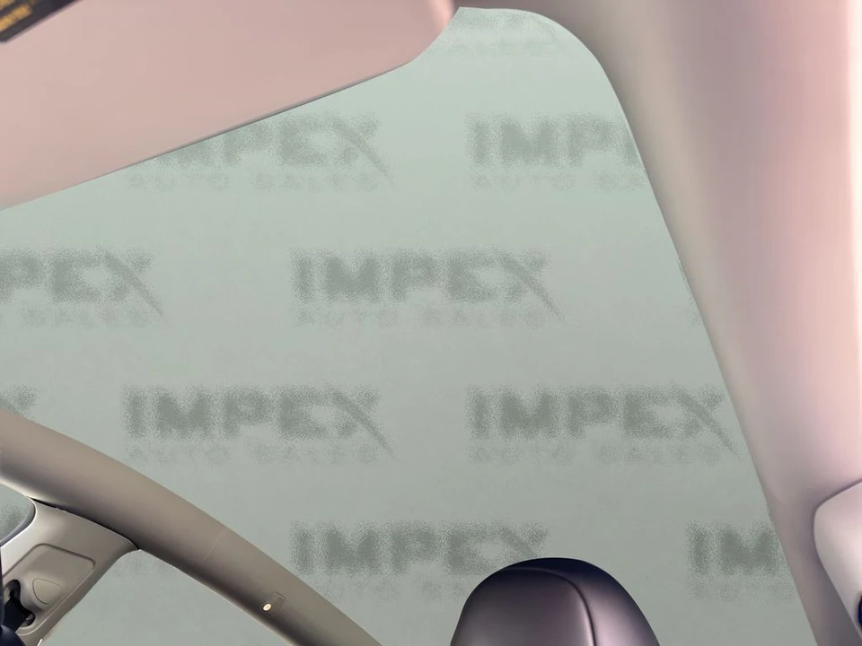2023 Tesla Model Y Performance - Image 11 of 21