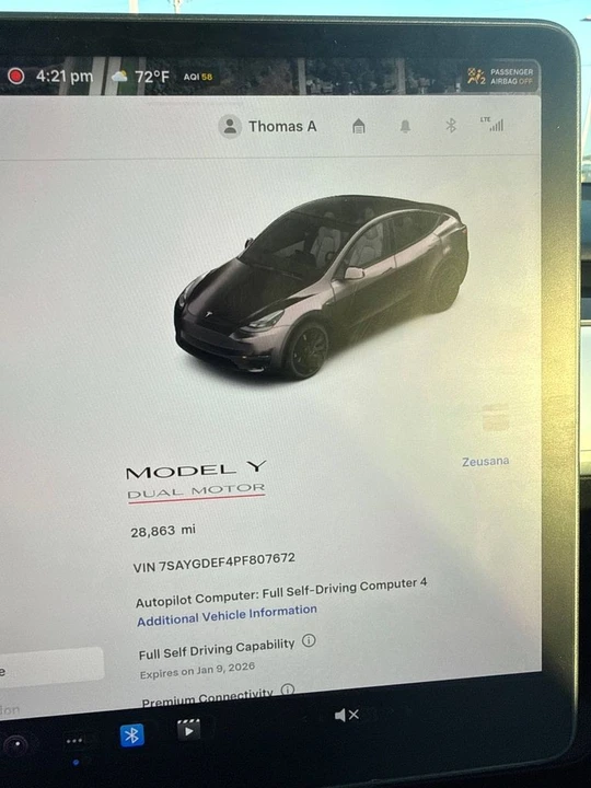 2023 Tesla Model Y Performance - Image 6 of 6