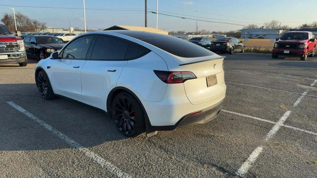2023 Tesla Model Y Performance - Image 4 of 6