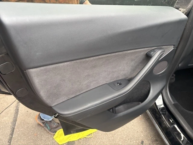 2023 Tesla Model Y Performance - Image 15 of 21