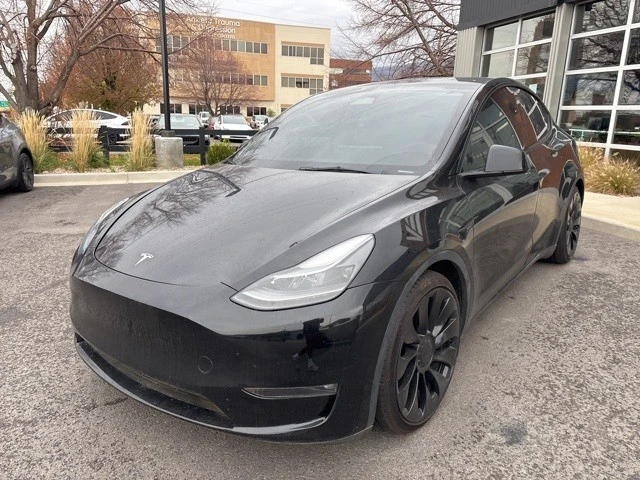2023 Tesla Model Y Performance - Image 4 of 21