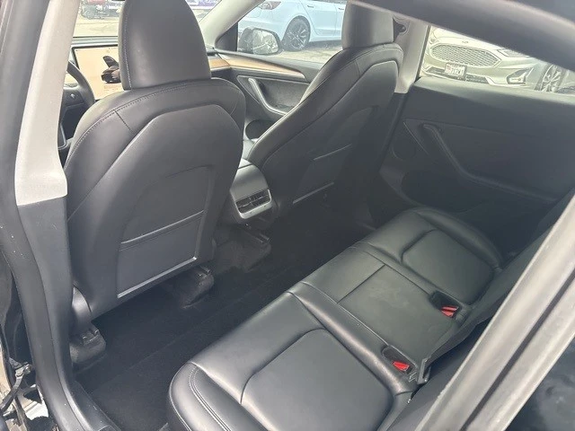 2023 Tesla Model Y Performance - Image 17 of 21