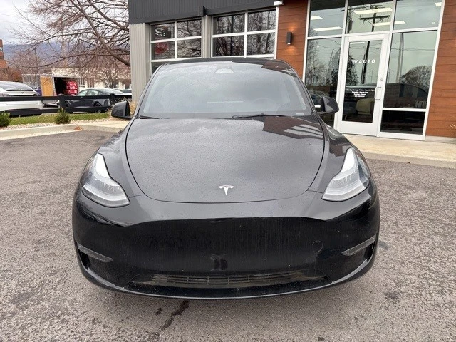 2023 Tesla Model Y Performance - Image 3 of 21