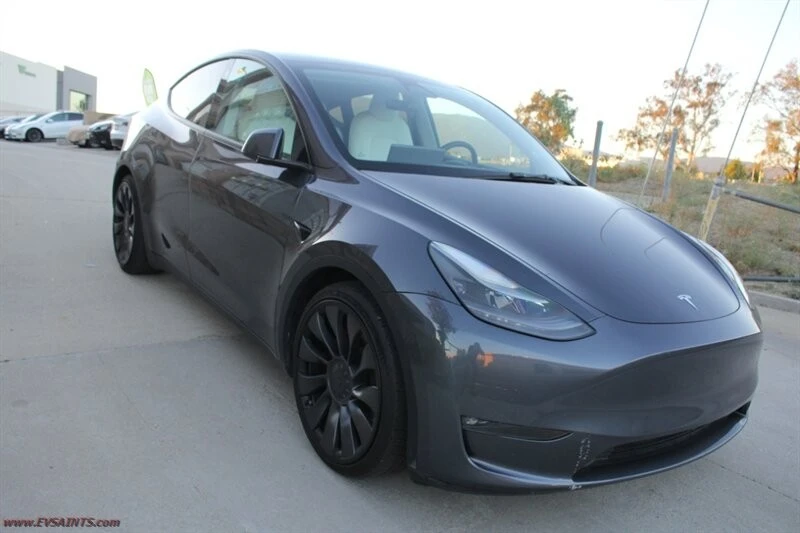 2023 Tesla Model Y Performance - Image 3 of 21