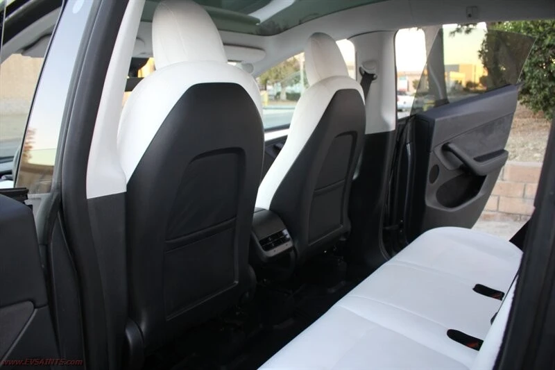 2023 Tesla Model Y Performance - Image 13 of 21