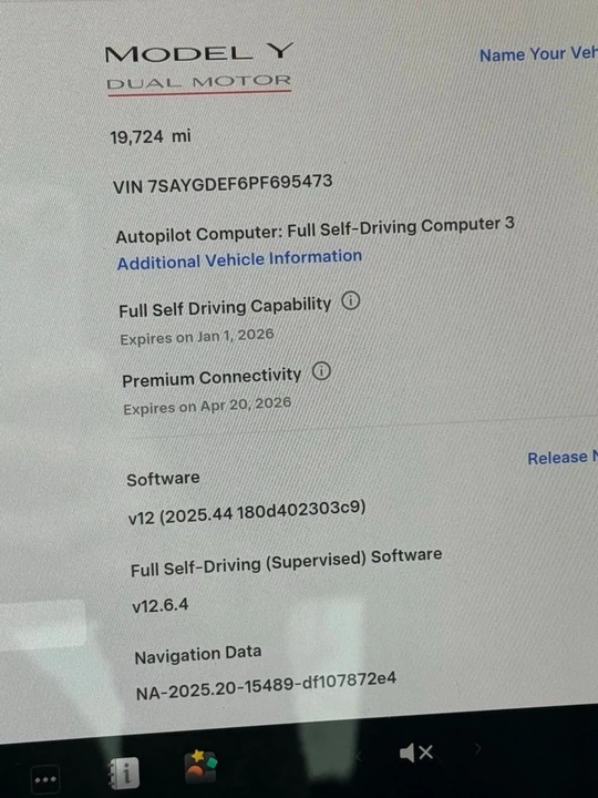 2023 Tesla Model Y Performance - Image 20 of 20