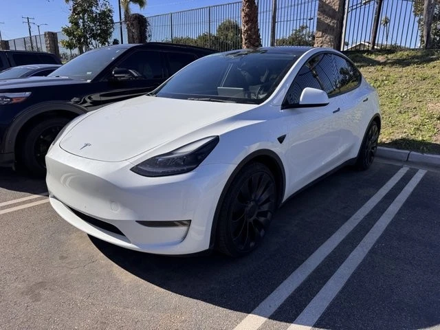 2023 Tesla Model Y Performance - Image 3 of 3