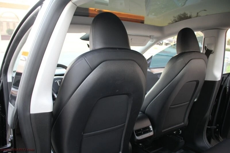2023 Tesla Model Y Performance - Image 19 of 21