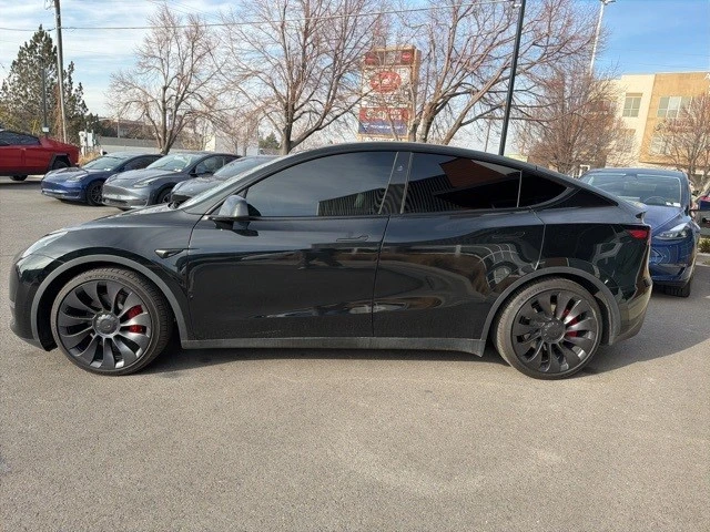 2023 Tesla Model Y Performance - Image 4 of 21