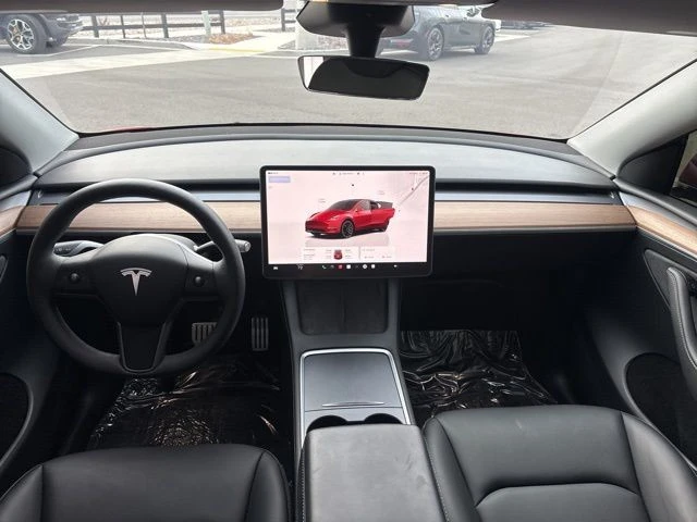 2023 Tesla Model Y Performance - Image 14 of 21