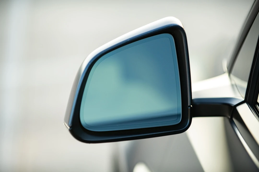2023 Tesla Model Y Performance - Image 26 of 31