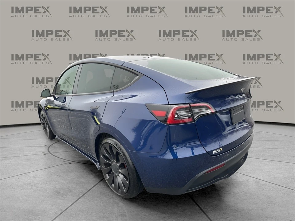 2023 Tesla Model Y Performance - Image 3 of 21
