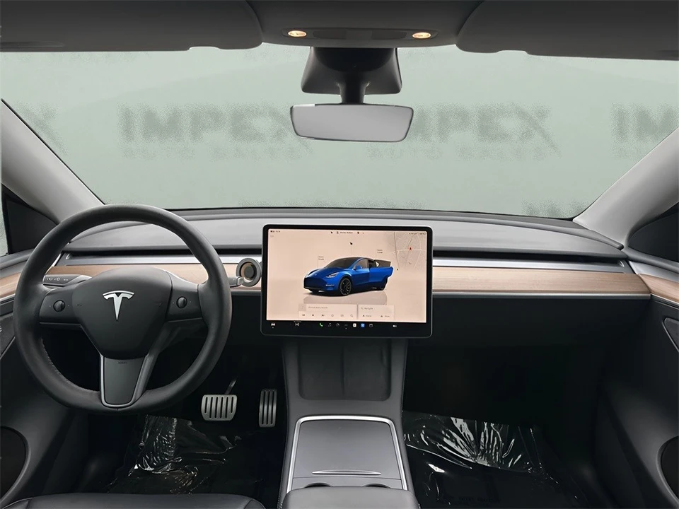 2023 Tesla Model Y Performance - Image 13 of 21