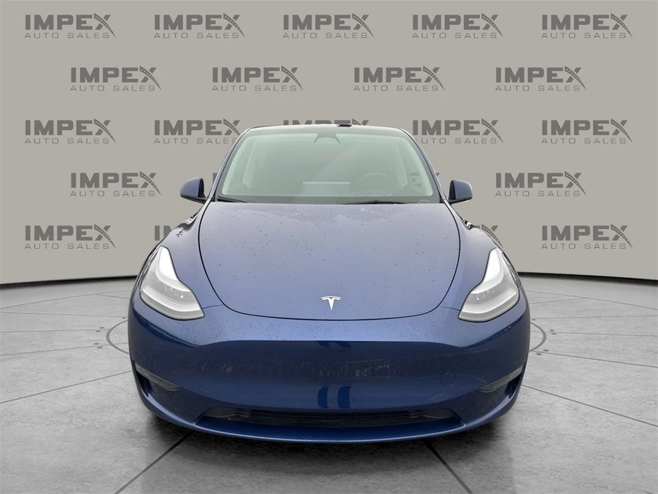 2023 Tesla Model Y Performance - Image 8 of 21