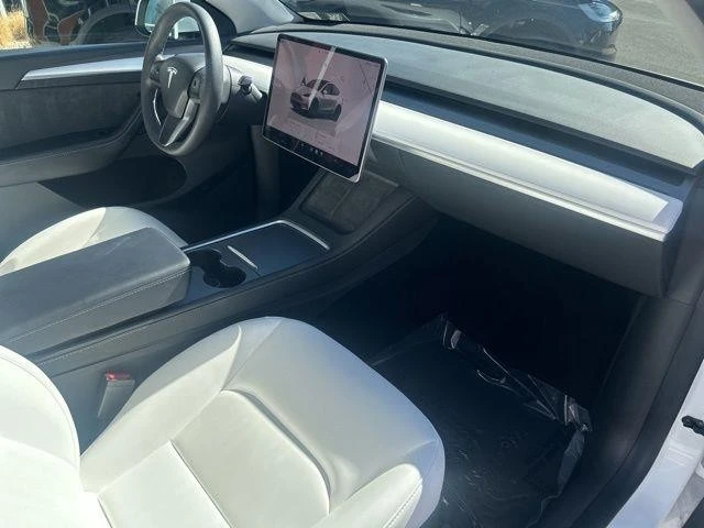 2023 Tesla Model Y Performance - Image 21 of 21