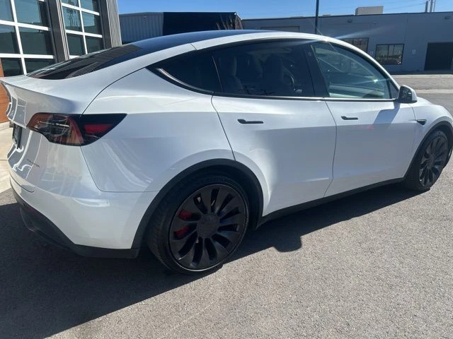 2023 Tesla Model Y Performance - Image 15 of 21