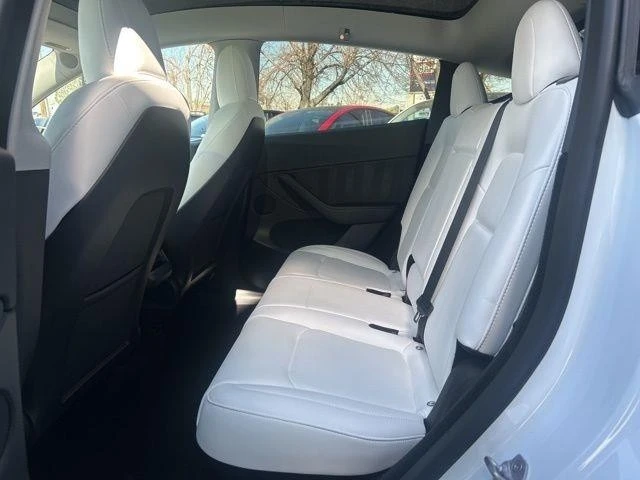 2023 Tesla Model Y Performance - Image 16 of 21