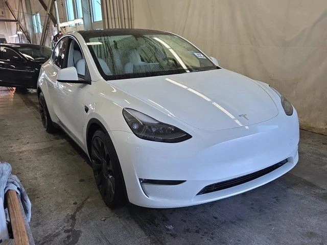 2023 Tesla Model Y Performance - Image 2 of 7