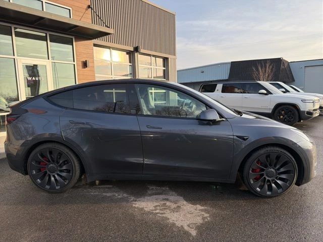 2023 Tesla Model Y Performance - Image 8 of 21