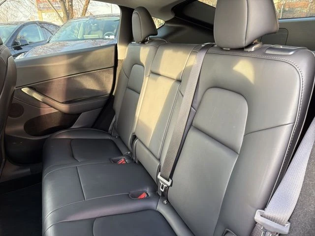 2023 Tesla Model Y Performance - Image 15 of 21