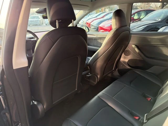 2023 Tesla Model Y Performance - Image 14 of 21