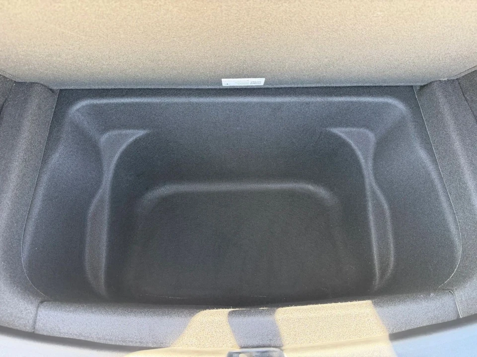 2023 Tesla Model Y Performance - Image 18 of 20