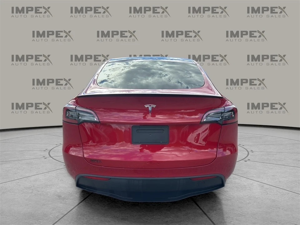 2023 Tesla Model Y Performance - Image 4 of 12