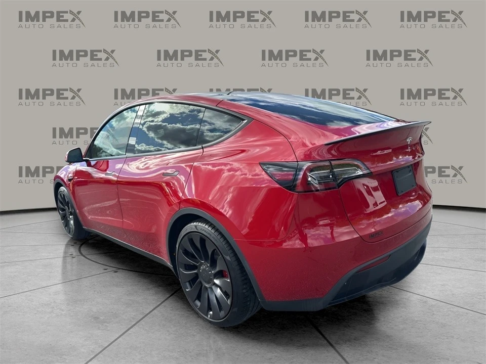 2023 Tesla Model Y Performance - Image 3 of 12