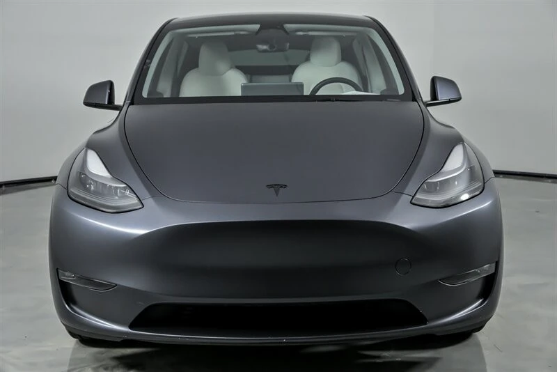 2023 Tesla Model Y Performance - Image 5 of 21