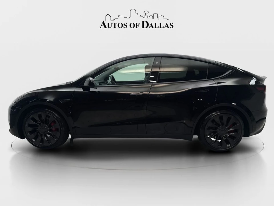 2023 Tesla Model Y Performance - Image 5 of 21