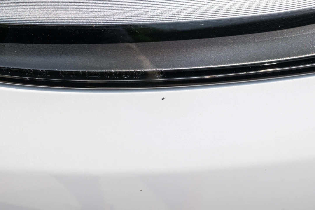 2023 Tesla Model Y Performance - Image 24 of 31