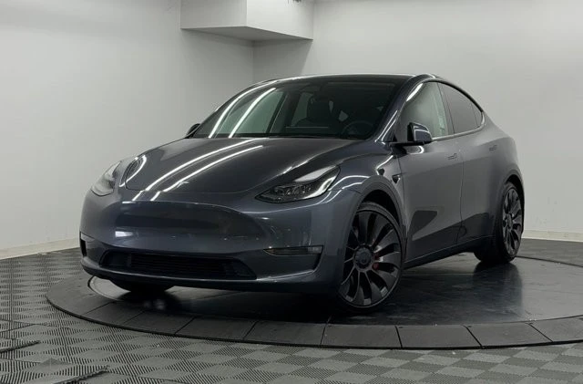 2023 Tesla Model Y Performance - Image 2 of 21