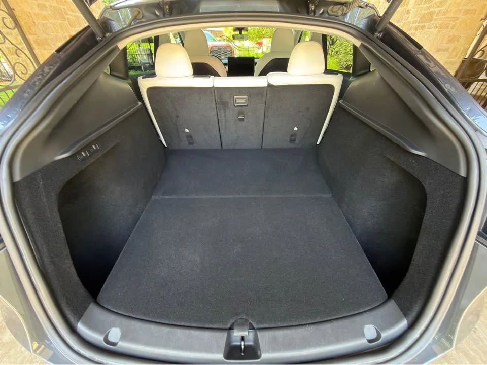 2023 Tesla Model Y Performance - Image 10 of 20