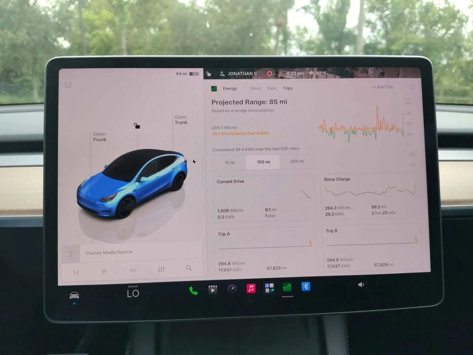 2023 Tesla Model Y Performance - Image 10 of 20