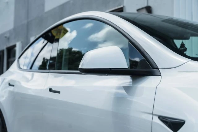 2023 Tesla Model Y Performance - Image 3 of 21